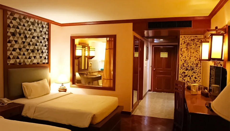 هتل بامنبوری پوکت